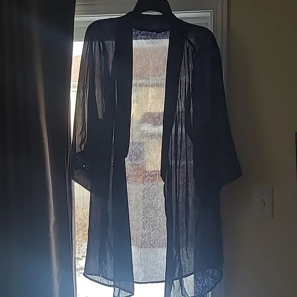 Sheer Black Kimono Robe - Picture 5 of 13